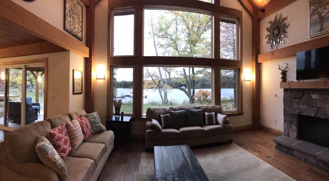 ברייסברידג' Villas Of Muskoka - Duplex Villa 3A מראה חיצוני תמונה